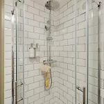 Апартаменти Hotwells I Your *
