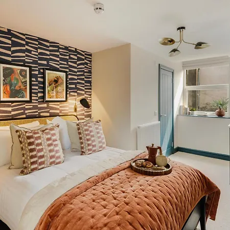 Hotwells I Your Apartman *