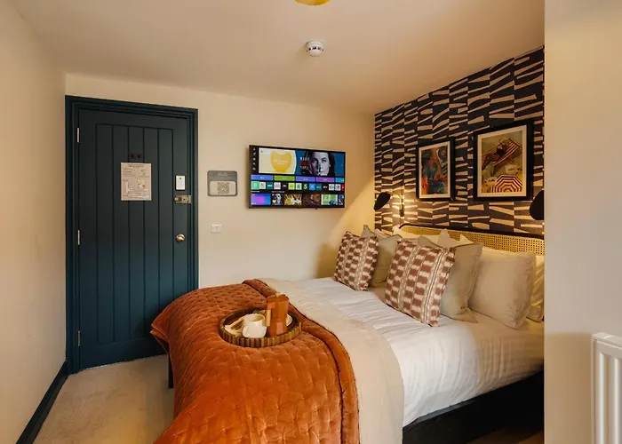 Hotwells I Your Apartman *