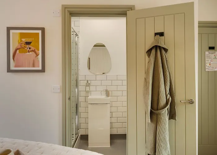 Hotwells I Your Apartman