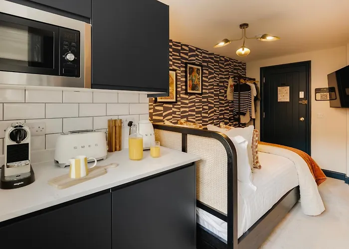 Hotwells I Your Apartman *